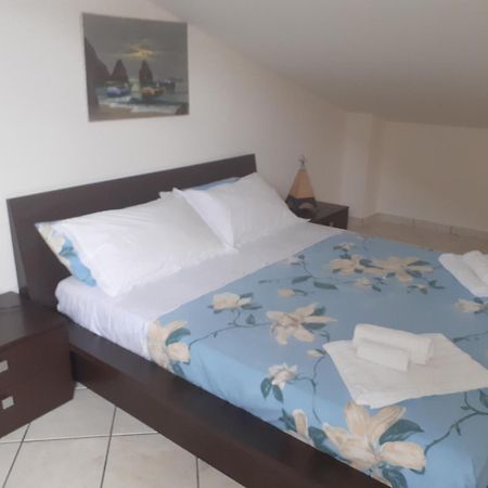 Etna Mare Apartment Маскали Екстериор снимка