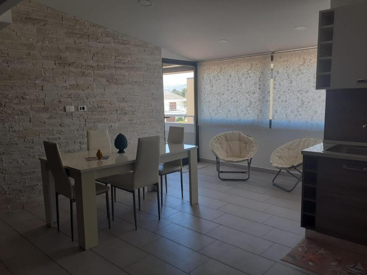 Etna Mare Apartment Маскали Екстериор снимка