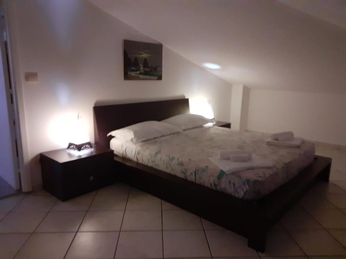Etna Mare Apartment Маскали Екстериор снимка